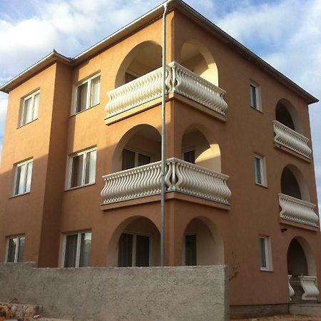 נובי ווינודולסקי Apartments Mara מראה חיצוני תמונה