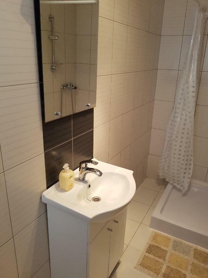 נובי ווינודולסקי Apartments Mara מראה חיצוני תמונה